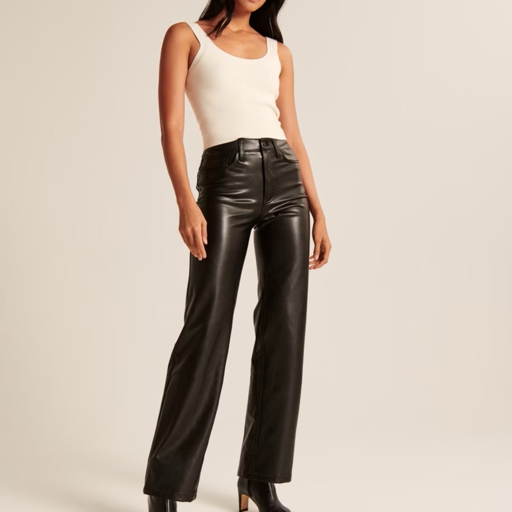 Abercrombie relaxed fit vegan leather pants curve luv